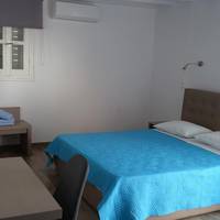 Studio (2 Adults)