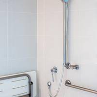 One-Bedroom with Accessible Bathroom