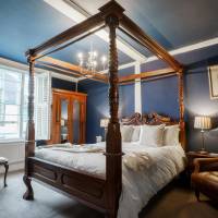 Double Room with Four Poster Bed
