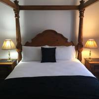 Premium Queen Room