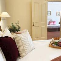 Heritage Spa & Fireplace Family 2-Bedroom Suite