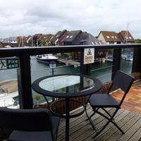  Superior King Room with Balcony - Disability Access