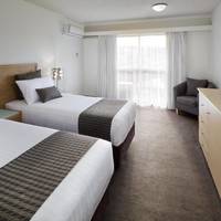 King and Single Room