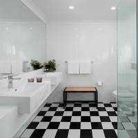 Manor King Room