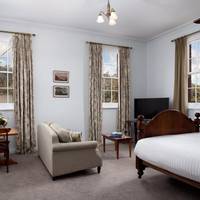 Antique Suite