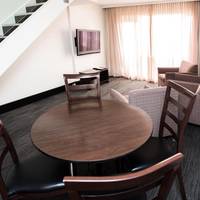 Deluxe Two-Bedroom Apartment