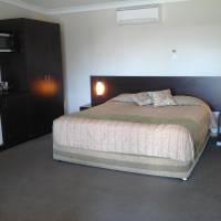 Executive King Room with Spa Bath