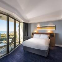 Superior Room with 1 Queen Size Bed and Ocean View