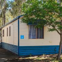 Deluxe Spa Cabin
