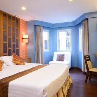 Deluxe King Suite