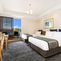 Deluxe Family Room