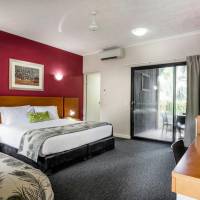Family Room with One King Bed and Two Single Beds