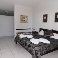 Bee Eater Aviary Room with Ensuite