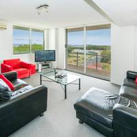 Two-Bedroom Apartment with Ocean View - Apartment 25