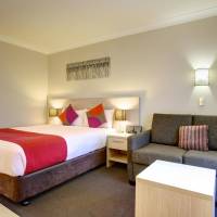 Hotel Style Queen Room