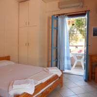 Studio (2 Adults)