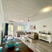 Premium One-Bedroom Apartment with Garden View