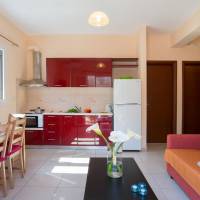 Apartment with Garden View