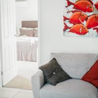 One Bedroom - Summit Apartment