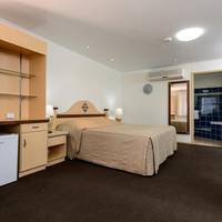 Executive King Room with Spa Bath