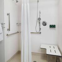 Guestroom King with Roll-In Shower - Mobility/Hearing Accessible