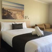 Executive Queen Room - Top Floor