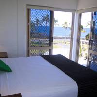 One-Bedroom Apartment with Ocean View