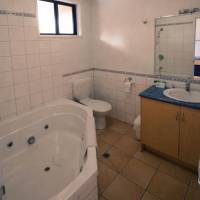 Twin Room with Bath