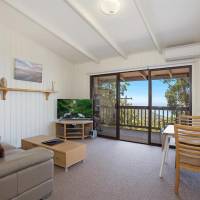 One-Bedroom Villa - East Level
