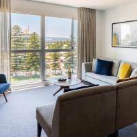 Premier Two-Bedroom Apartment with Park View 