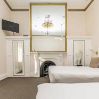 Sea Front Three-Bedroom Apartment