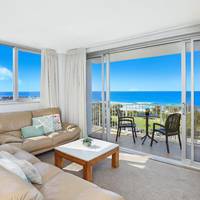 One-Bedroom Apartment with Ocean View