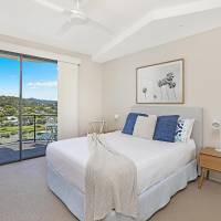 Spacious Southern Oceanview 1 Bedroom Apartment with 2 Balconies (301)