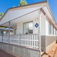 Deluxe 2 Bedroom Cabin