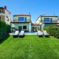 Deluxe Villa