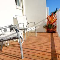 One-Bedroom Apartment with Balcony