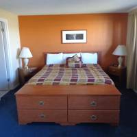 One-Bedroom King Suite
