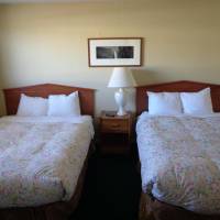 Studio with Two Queen Beds