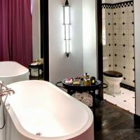Mae Nam Suite