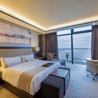 Deluxe King Room Sea View