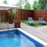 Pool Suite with Sauna and Garden