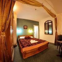 Suite with Free Parking