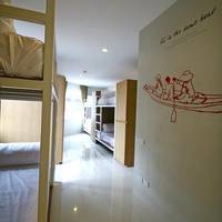 Single Bed in 8-Bed Dormitory Room