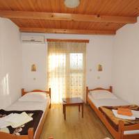 Economy Twin Room