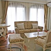 One-Bedroom Apartment with Spa Bath