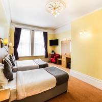 Superior Family Room (5 Beds)