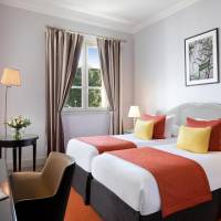 Twin Room - Castle