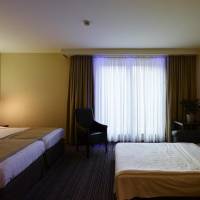 Superior Double Room with Sofa