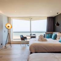 Junior Suite with Two Queen Beds and Sea View
