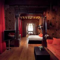 Historical Suite